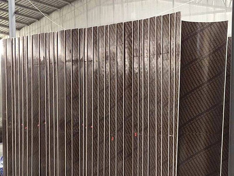 �̌���ײ��ģ��S��,����ģ�嶨�ƃr��