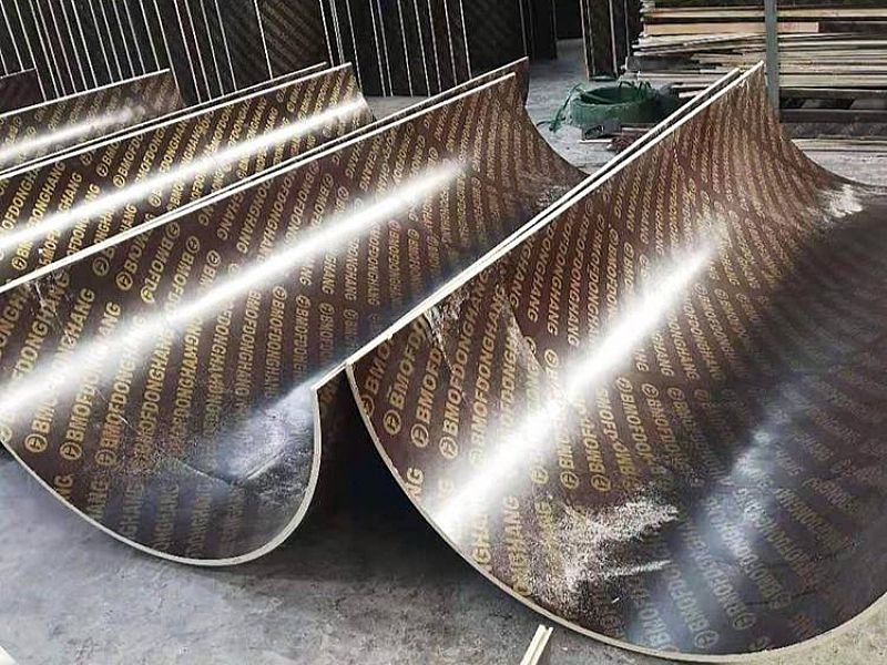 ���ݷ�ײ��ģ��S��,����ģ�嶨�ƃr(ji��)��