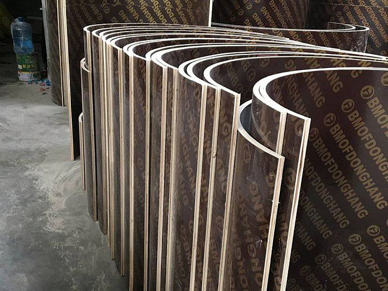 �еA��ģ��S��,�z�龮ģ�嶨�ƃr��