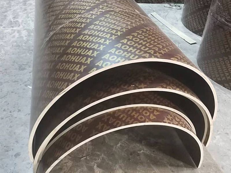 ������ײ��ģ��S��,����ģ�嶨�ƃr��