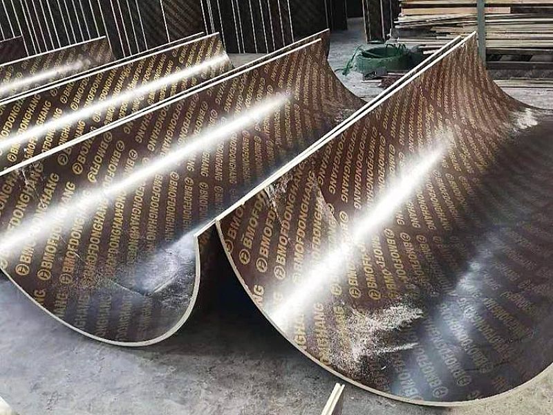 呼倫貝爾防撞墻模板廠家,異形模板定制價格