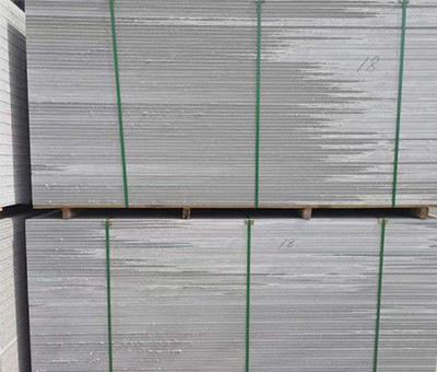 �Ї�(gu��)����ģ�彛(j��ng)�v����ʮ����İl(f��)չ�^(gu��)��